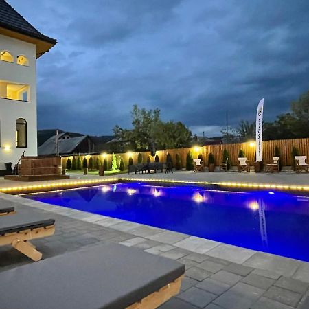 Pensiunea Maramures Guesthouse Viseu de Jos Esterno foto
