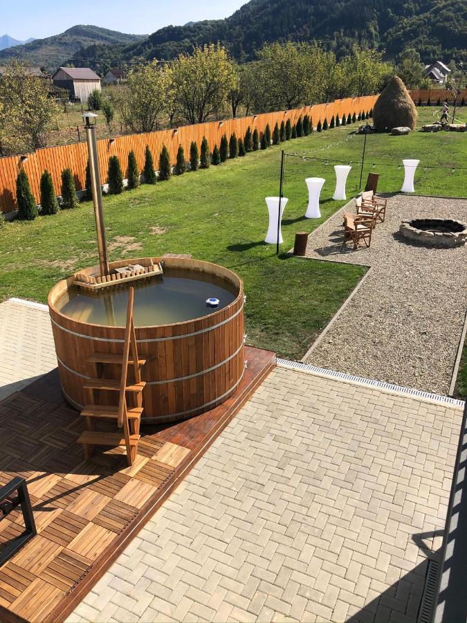 Pensiunea Maramures Guesthouse Viseu de Jos Esterno foto