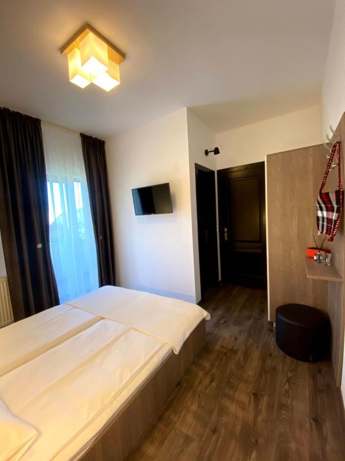 Pensiunea Maramures Guesthouse Viseu de Jos Esterno foto