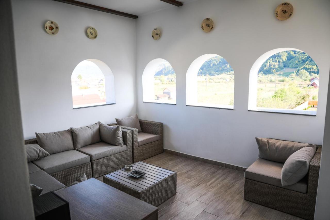 Pensiunea Maramures Guesthouse Viseu de Jos Esterno foto