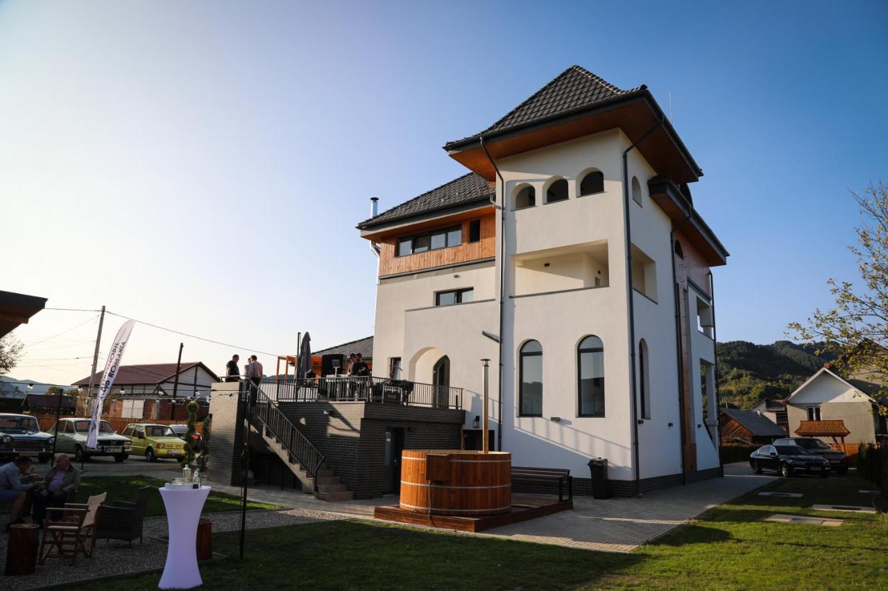 Pensiunea Maramures Guesthouse Viseu de Jos Esterno foto